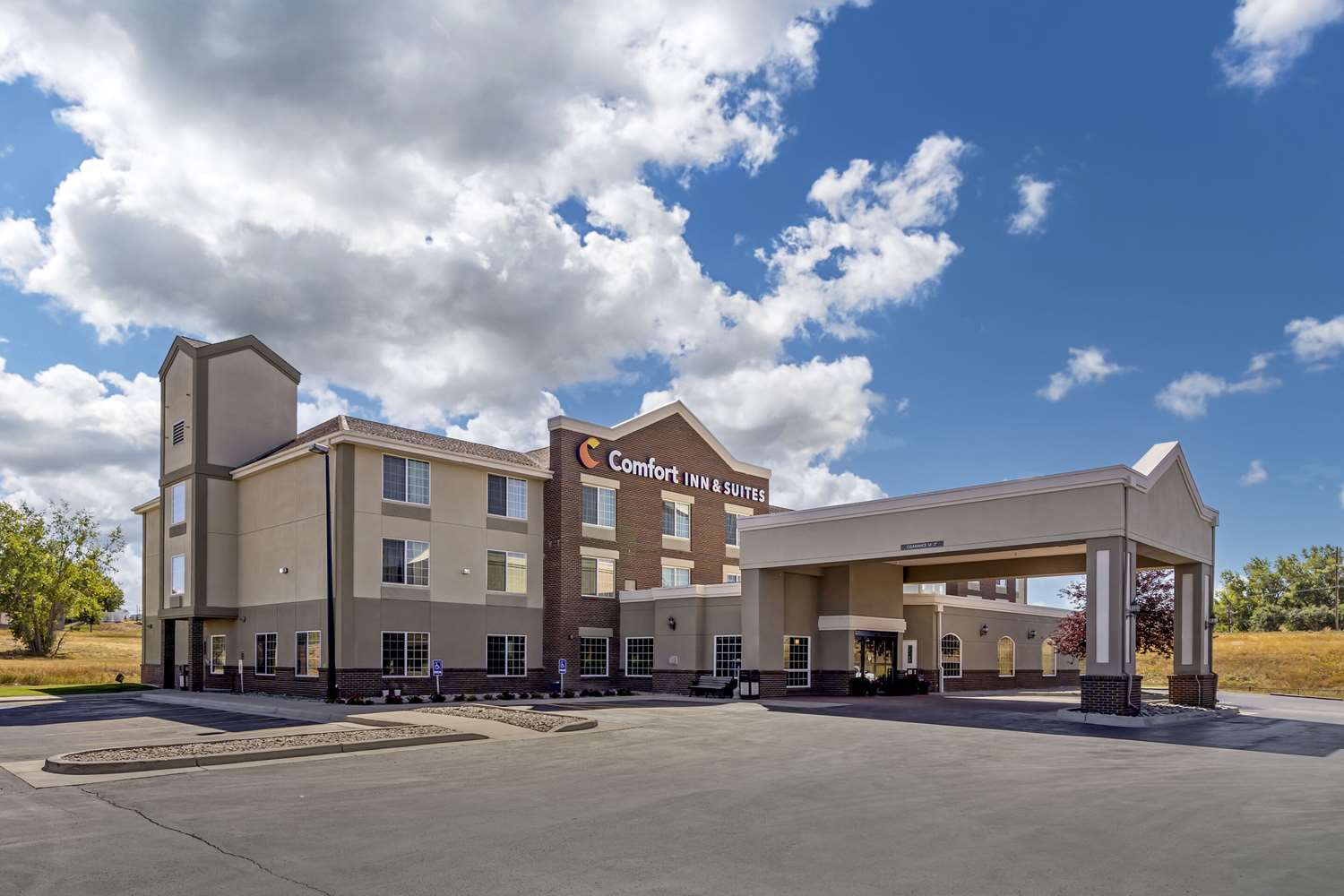 Comfort Inn & Suites Gillette near Campbell Medical Center 41/44