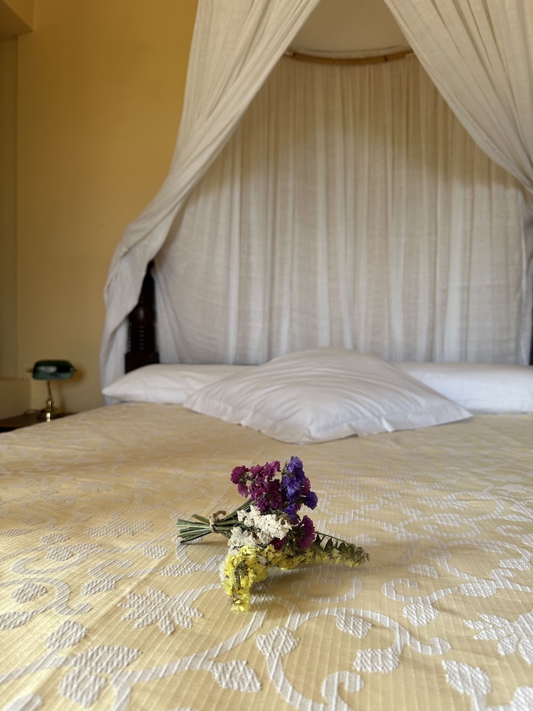 HOTEL PALACIO LA CASONA DE CERRAZO 23/37