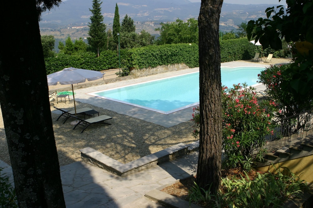 Villa dei Bosconi 38/45