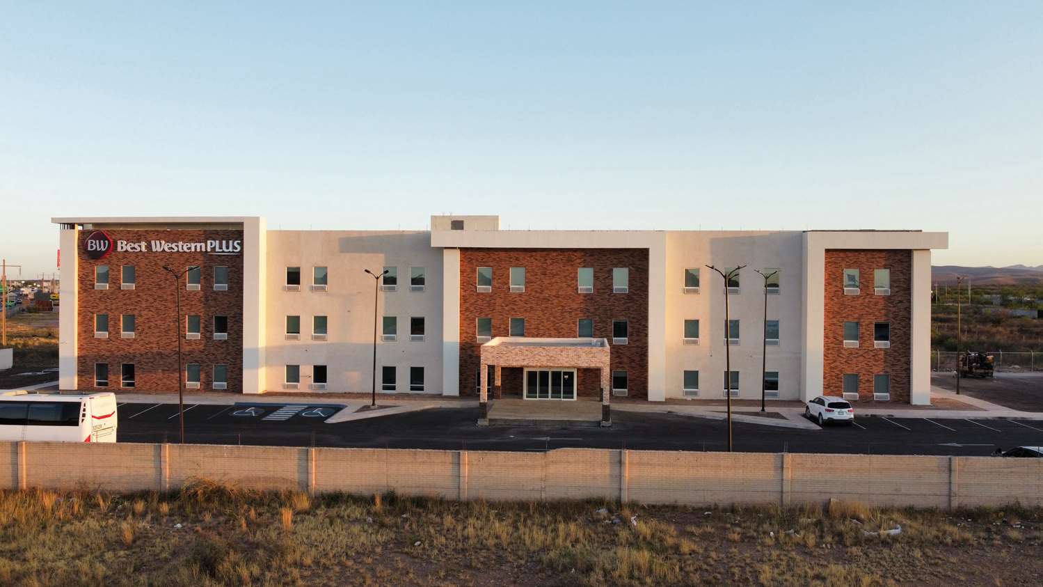 Best Western Plus Sacramento 5/27