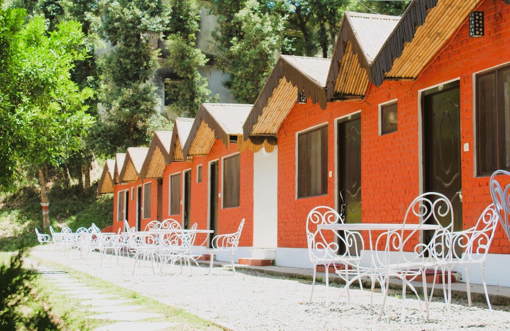 Windsor Cottages 45/50