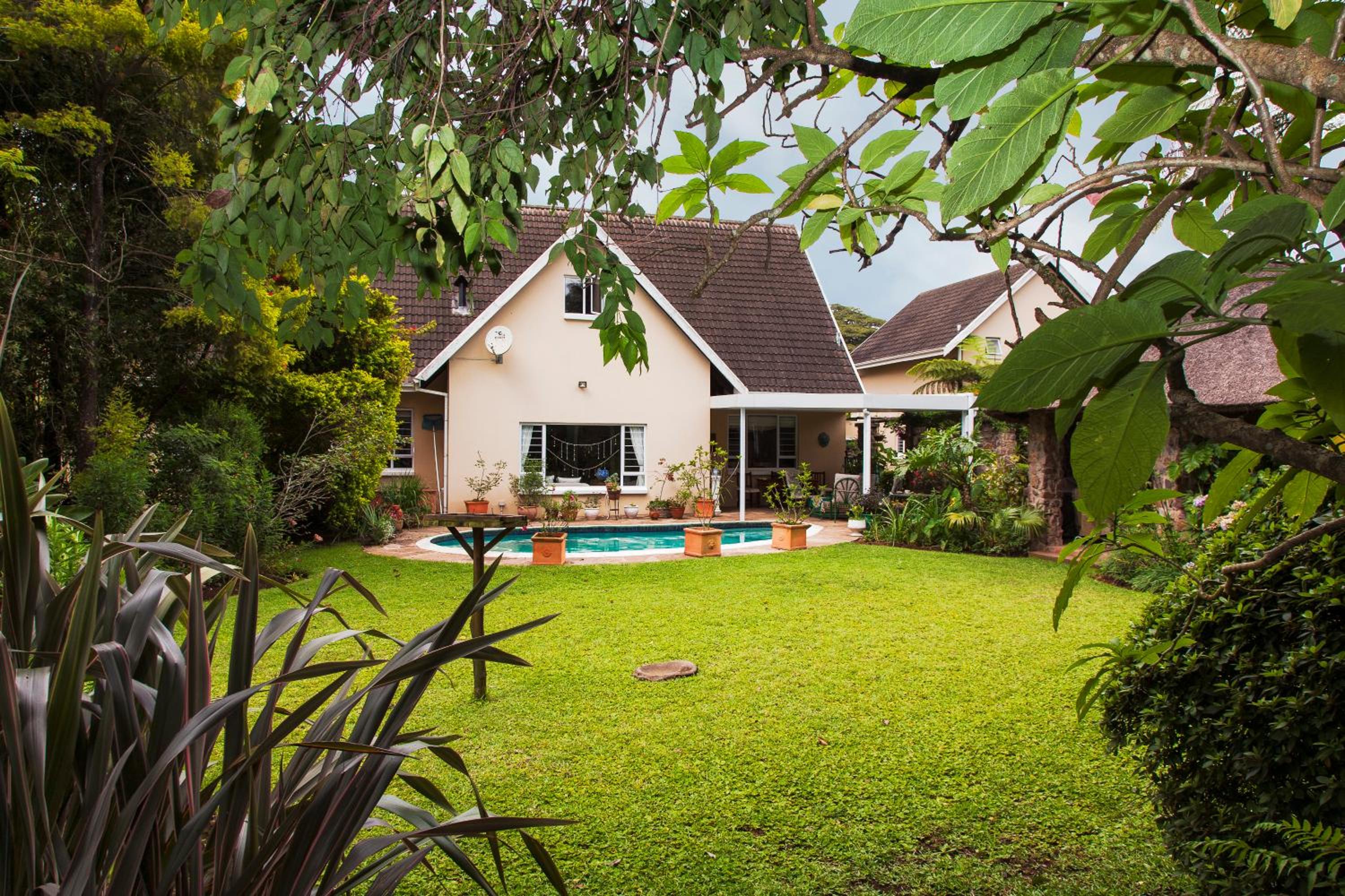 York House B&B 27/47