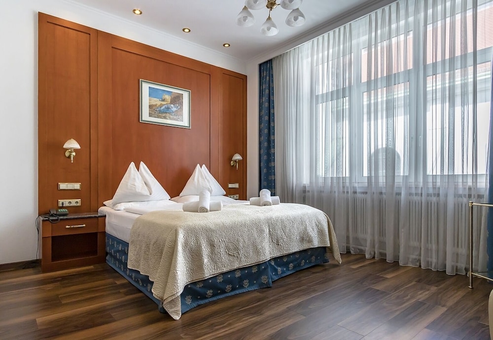 Corvinus Pension 26/59