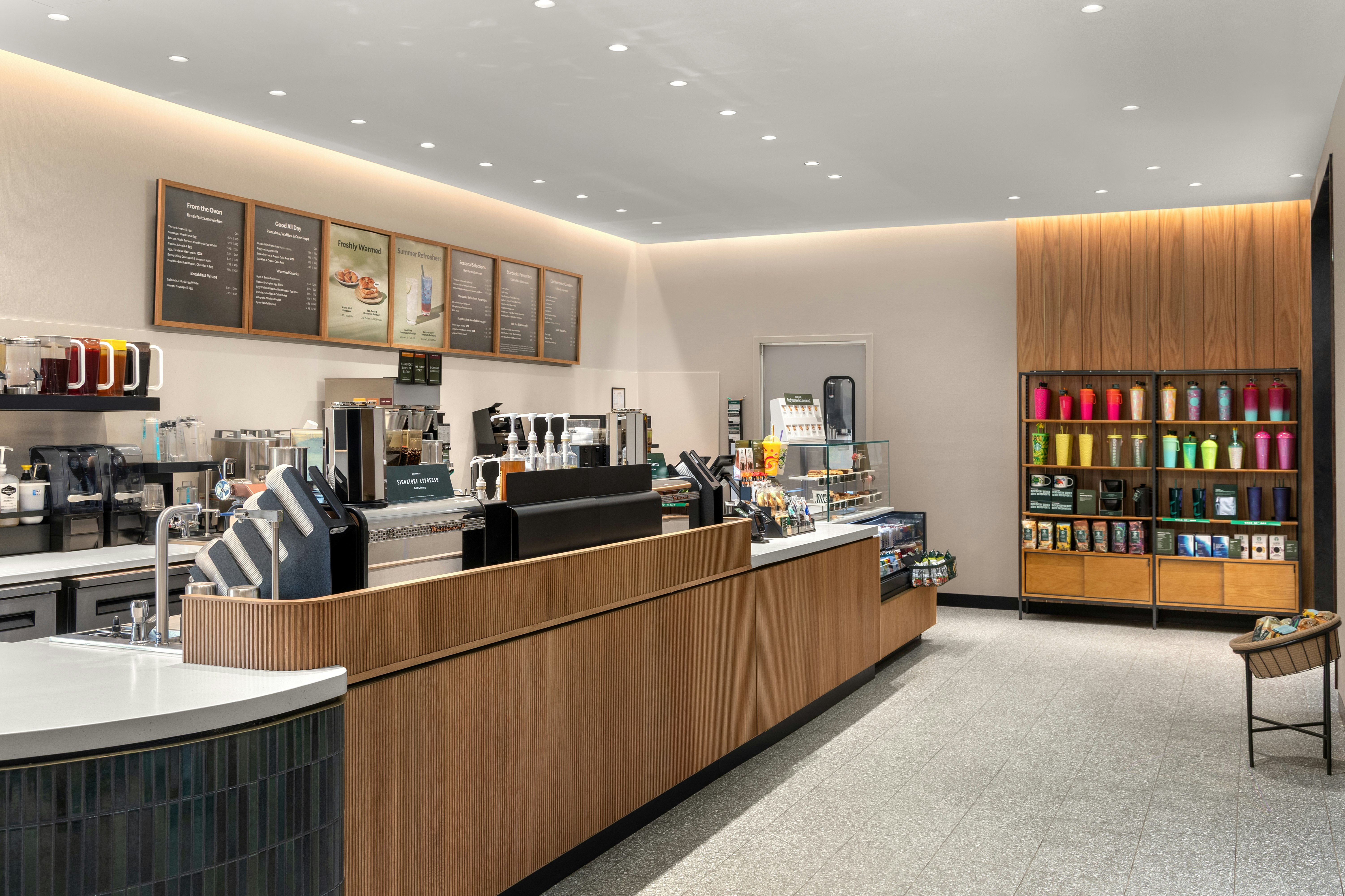 DoubleTree by Hilton Kitchener 24/36