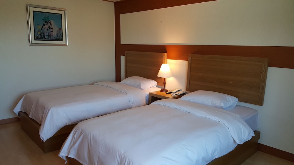 Diamond Hotel 14/38