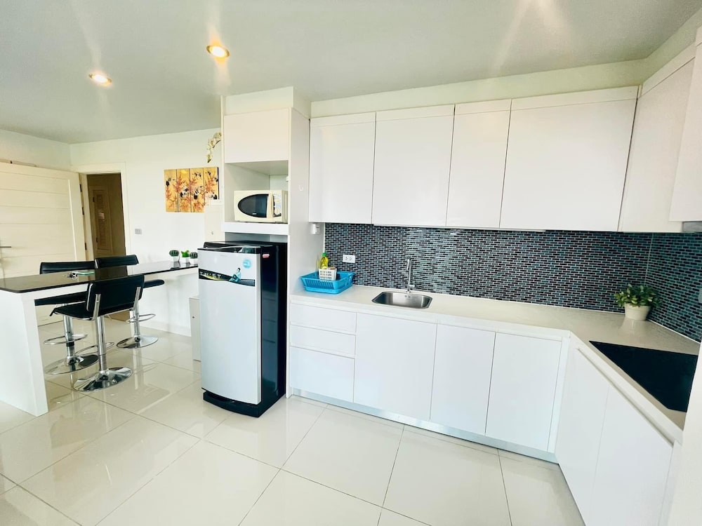 Amazon Residence By Pattaya Sunny Rentals 50/50