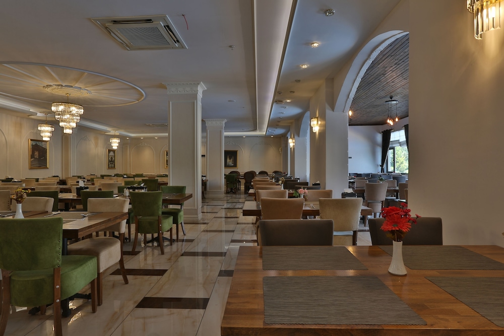 Mesopotamia Garden Hotel 15/19