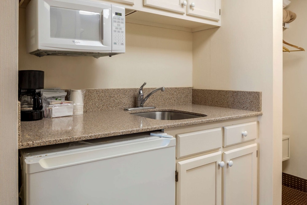 Quality Inn Ocean City Beachfront 29/30