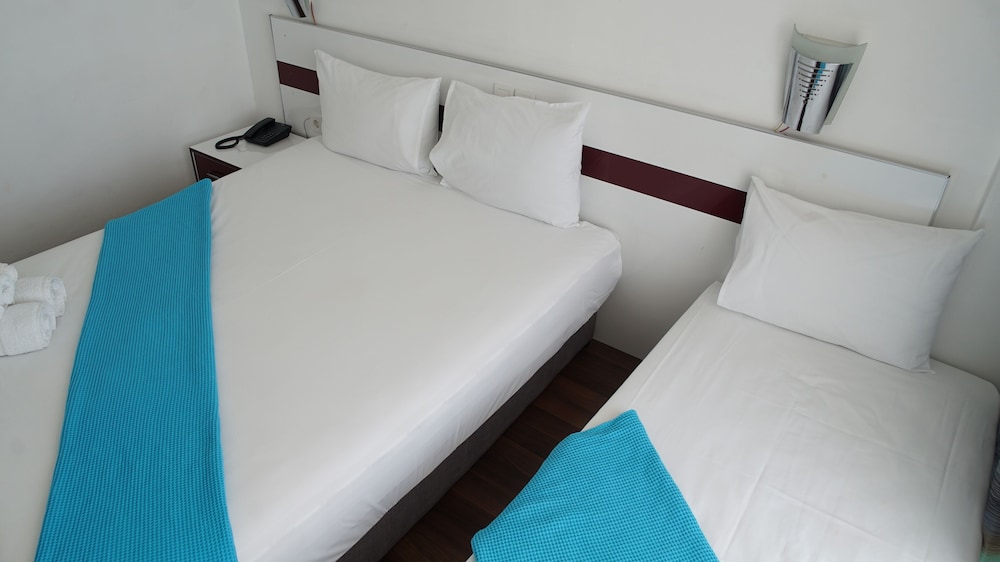 Hotel Phenicia Marina (Hotel Finike Marina) 8/50