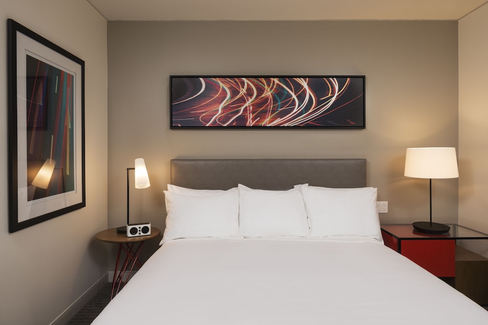 Hyatt Regency Bloomington Minneapolis 15/72