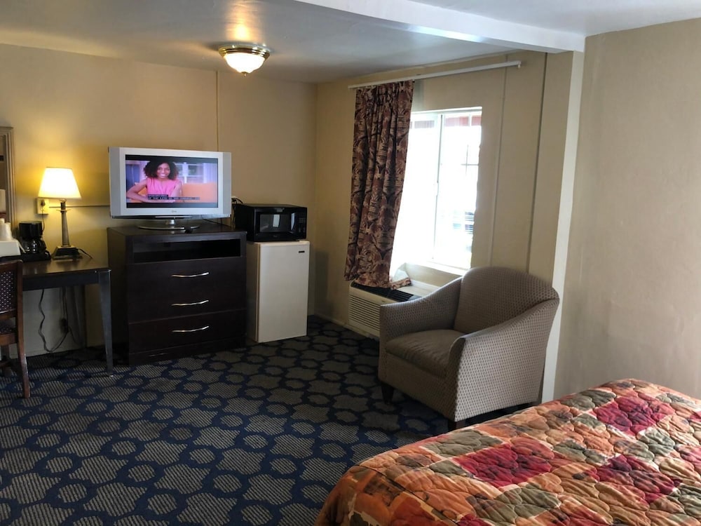 Haven Inn Of Chico 33/47