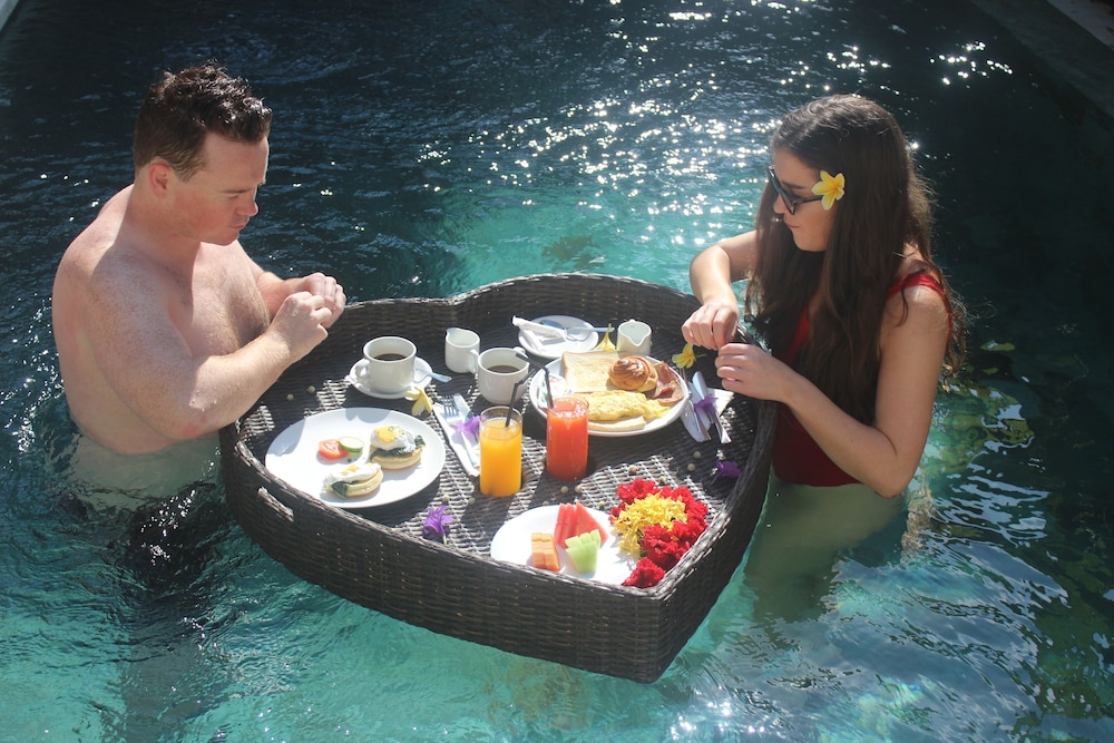 Mahagiri Villa And Spa Dreamland 54/71