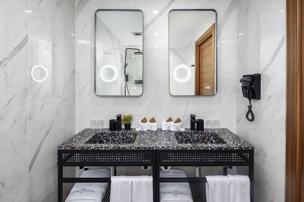 Grands Suites Hotel Residences & Spa 47/50