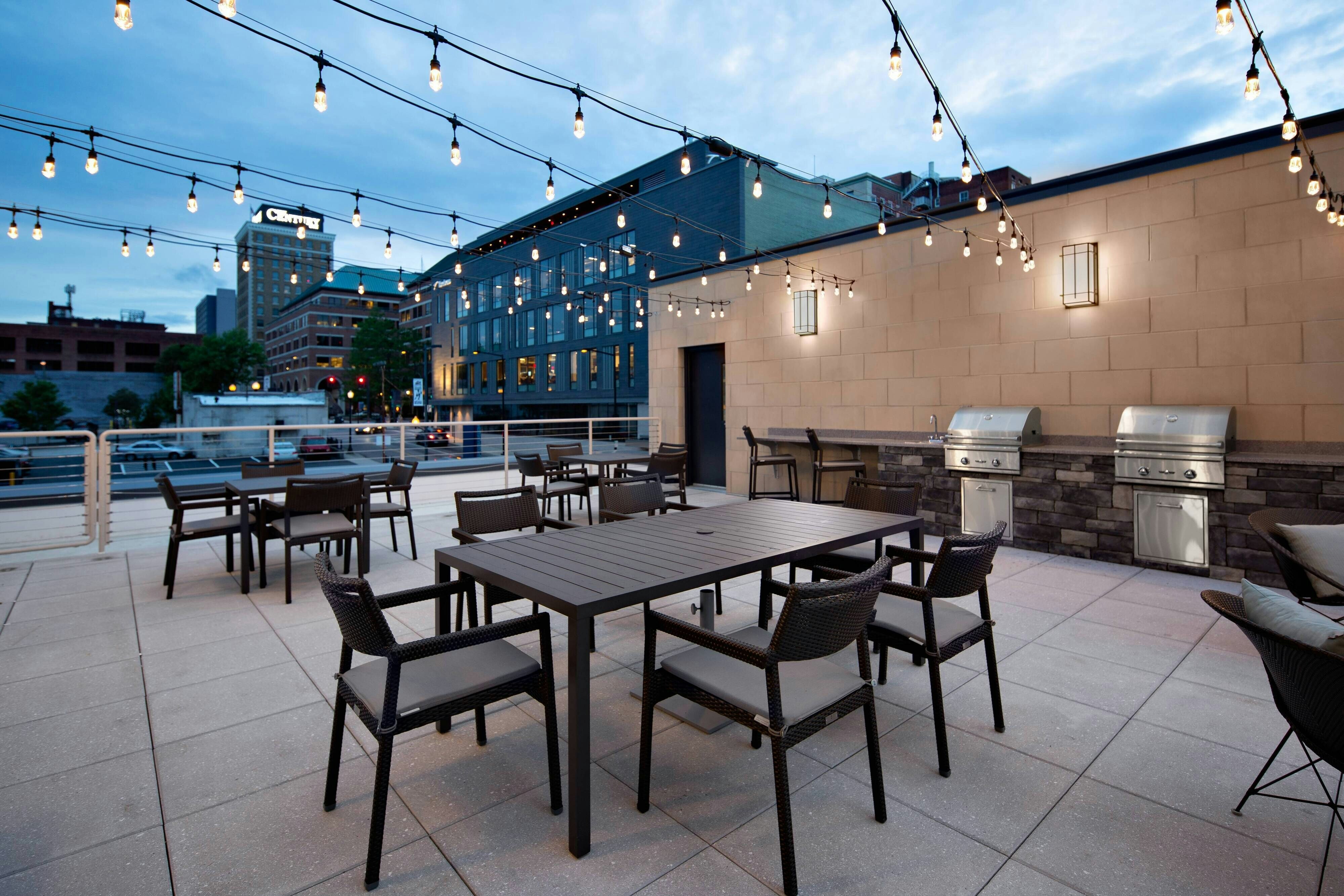 Courtyard By Marriott Knoxville Downtown 31/50
