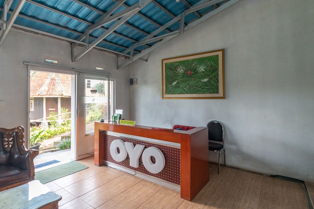 Oyo 644 Grand Yustik Selabintana 7/25