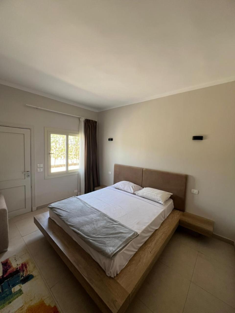 A Residence 20/63