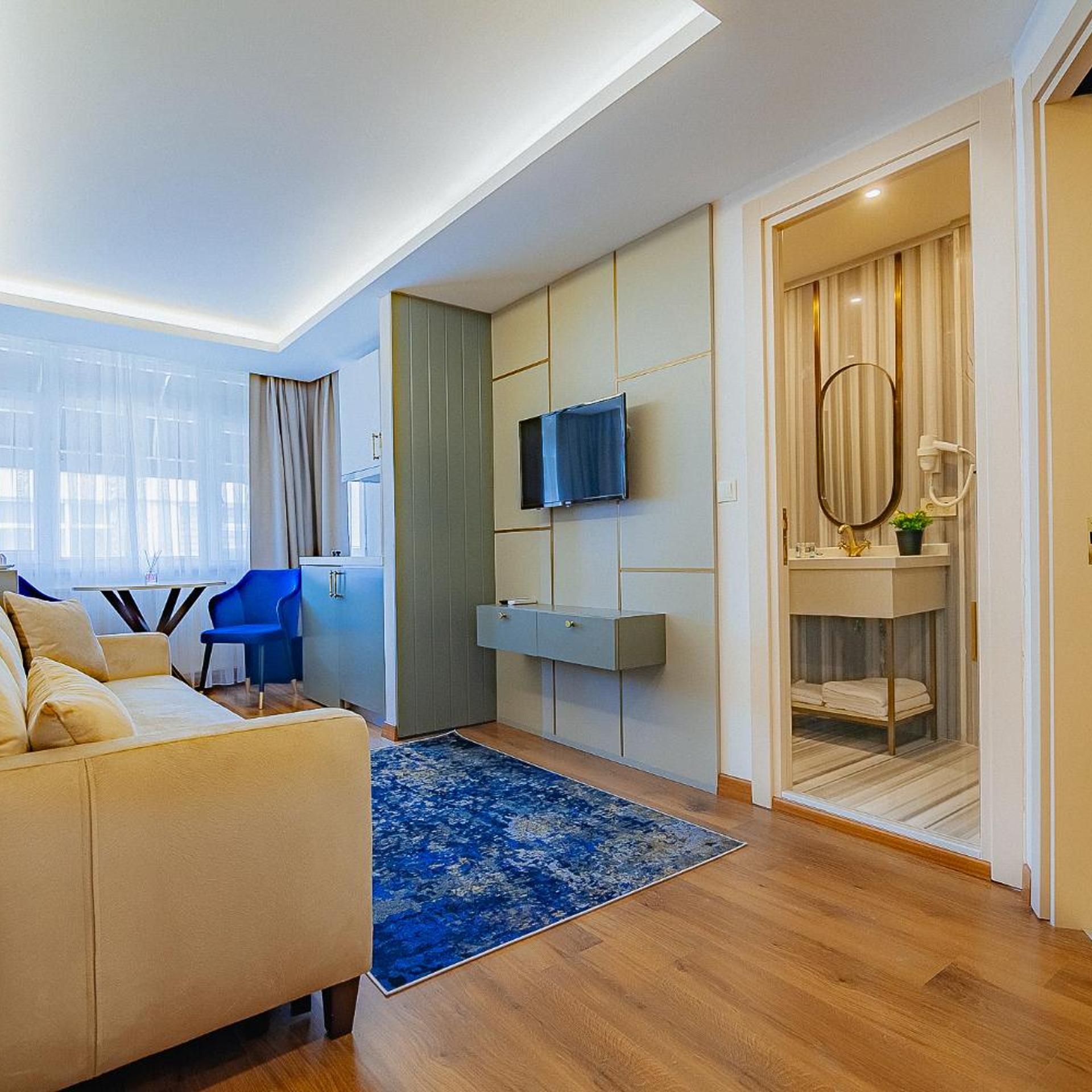 جناح جونيور، Comfort Beige Hotel 9/10