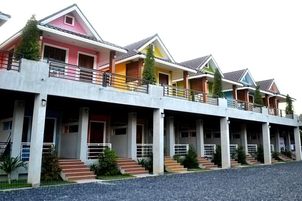 Toffee House Resort 7/47
