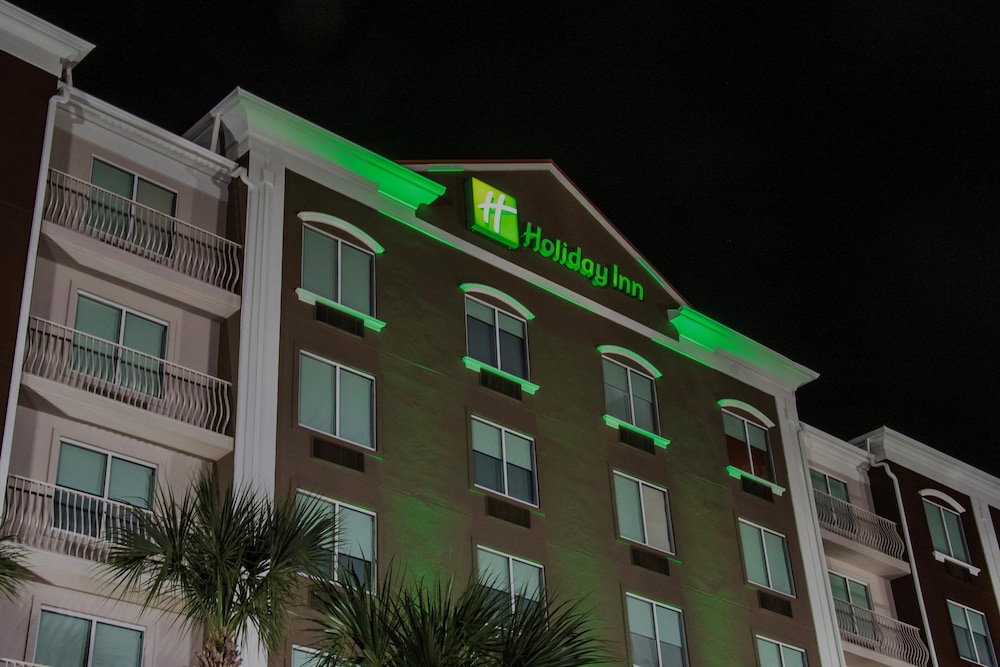 Holiday Inn Hotel And Suites Lake City 6/42
