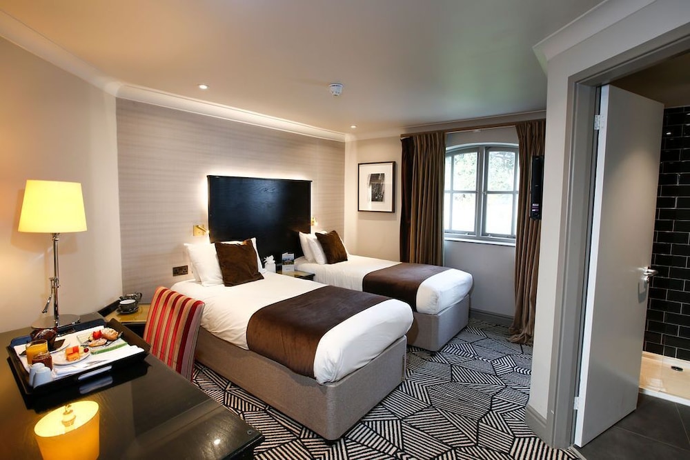 SUPERIOR, TWIN BEDS