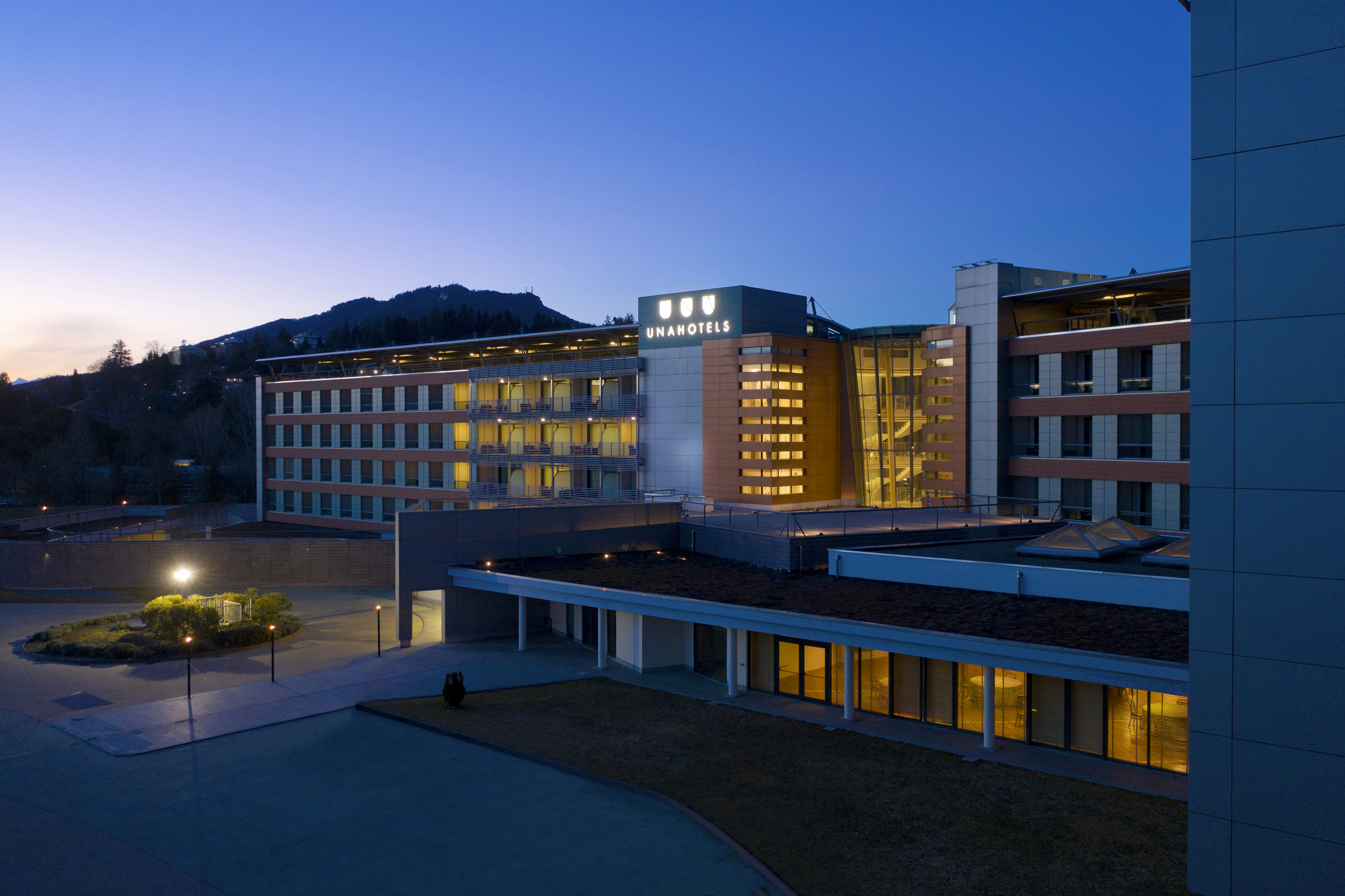 Unahotels Varese 5/42