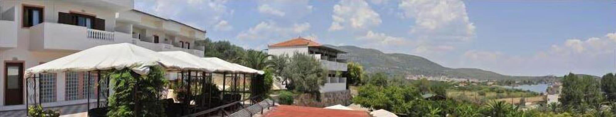 Aristotelis Hotel 51/52