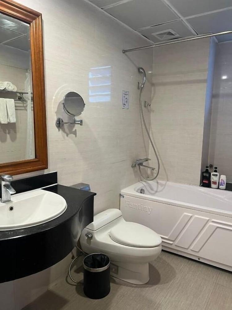 A25 Phan Dinh Phung Hotel 57/60