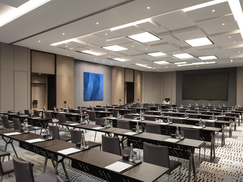 Sofitel Hangzhou Yingguan Hotel 65/76
