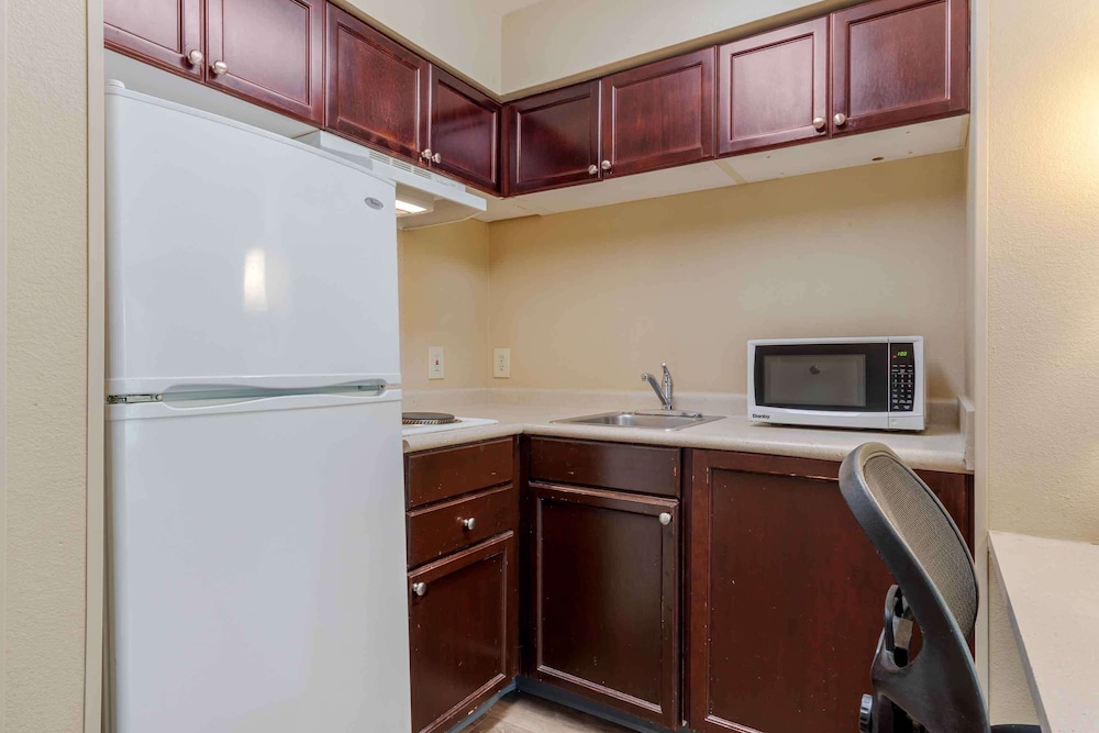 Extended Stay America Select Suites - Orlando - Maitland - Summit Tower Blv 42/47