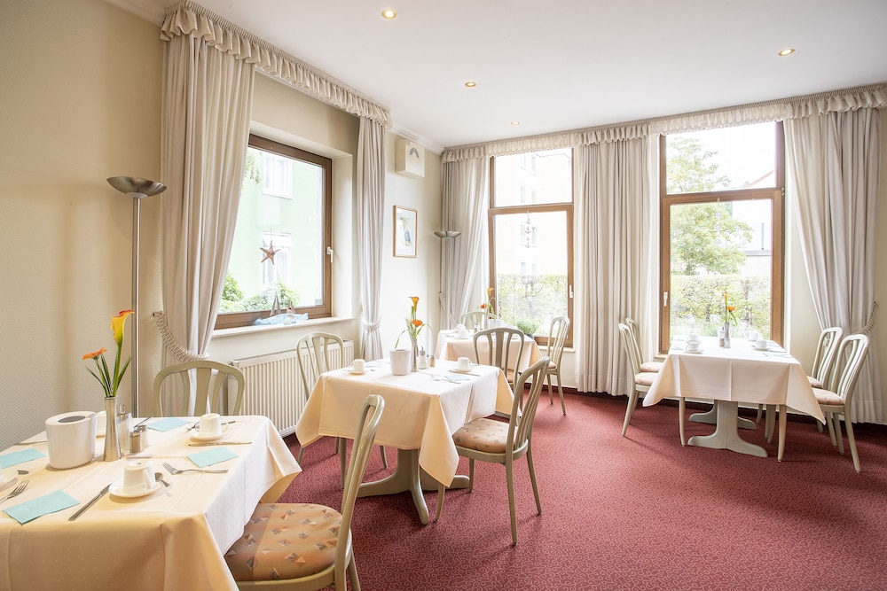 Hotel Kleefelder Hof 46/59