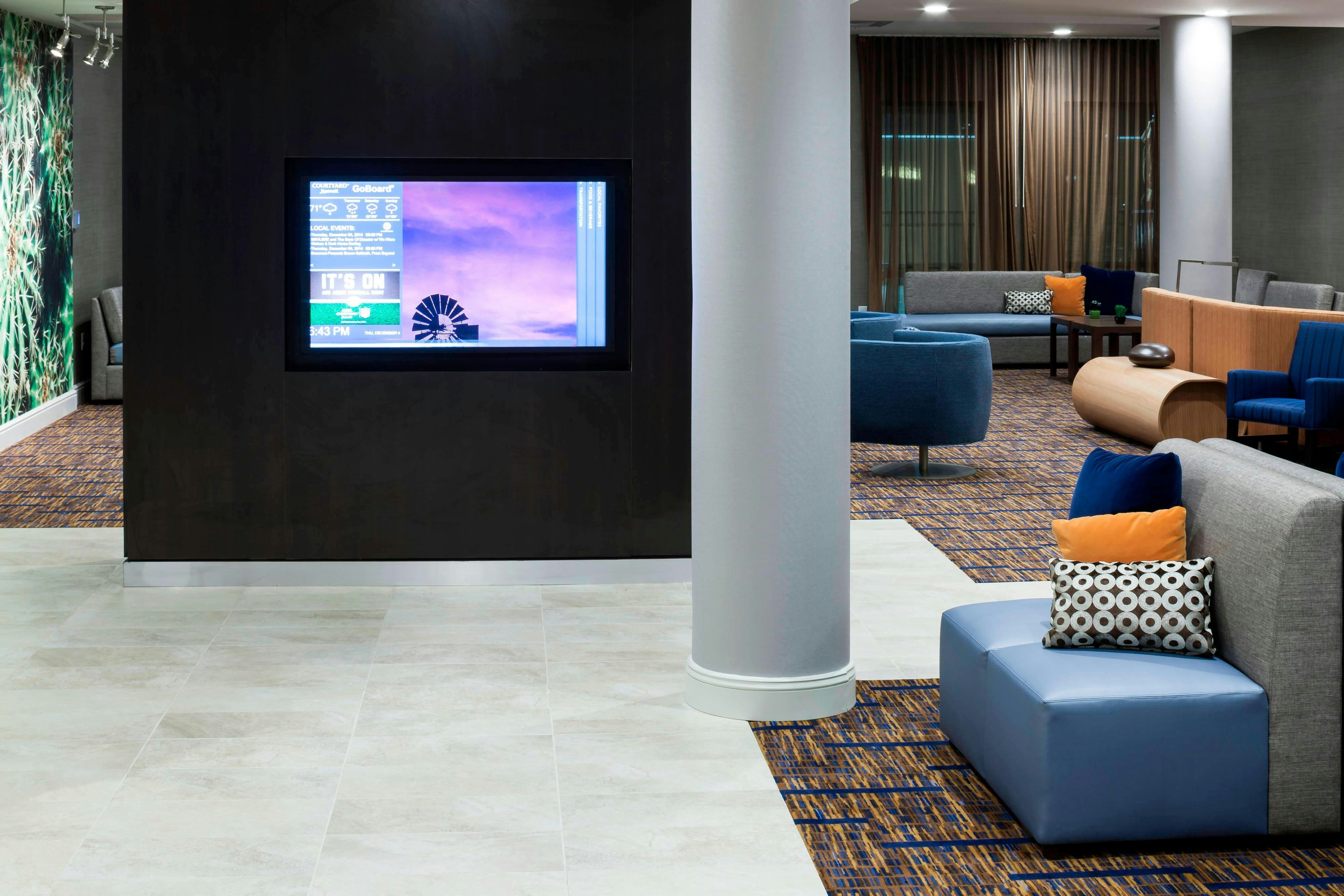 Courtyard by Marriott Houston North/Shenandoah 13/14