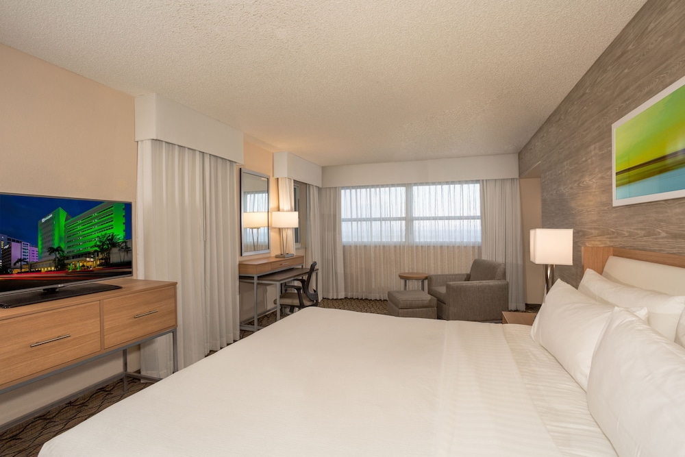 Holiday Inn Miami Beach Oceanfront Hotel 16/71