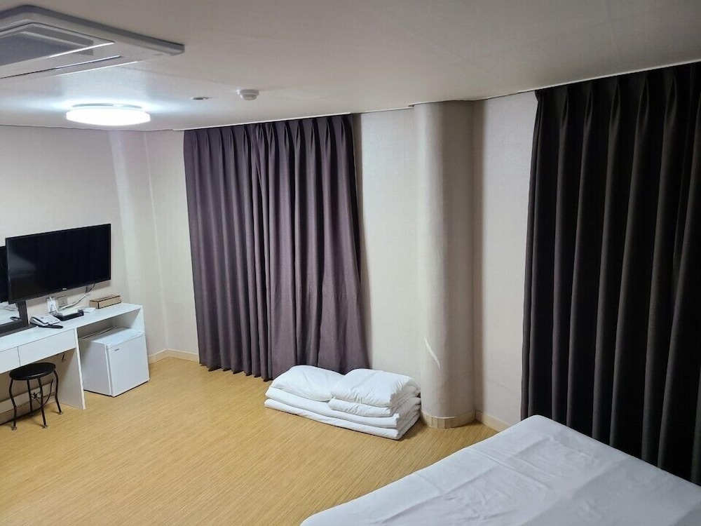 Jeju Ora Stay 20/50
