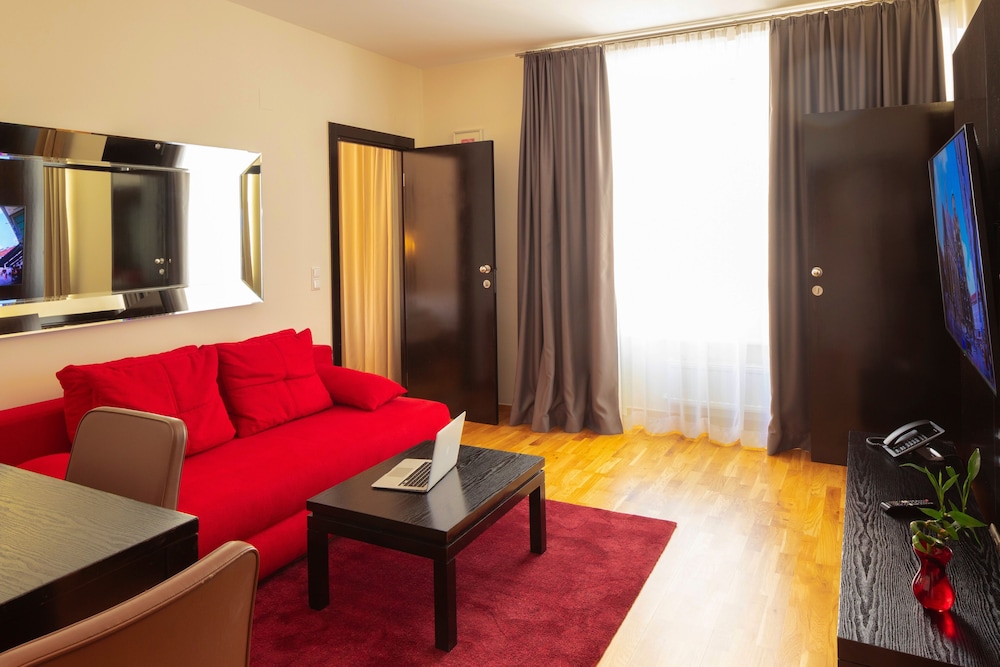 The Levante Rathaus Apartments. 32/60