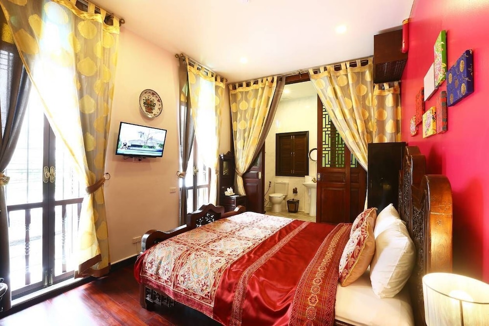 Songkhla Tae Raek Antique Hotel 10/47