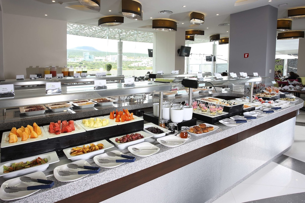 Hs Hotsson Hotel Queretaro 47/56