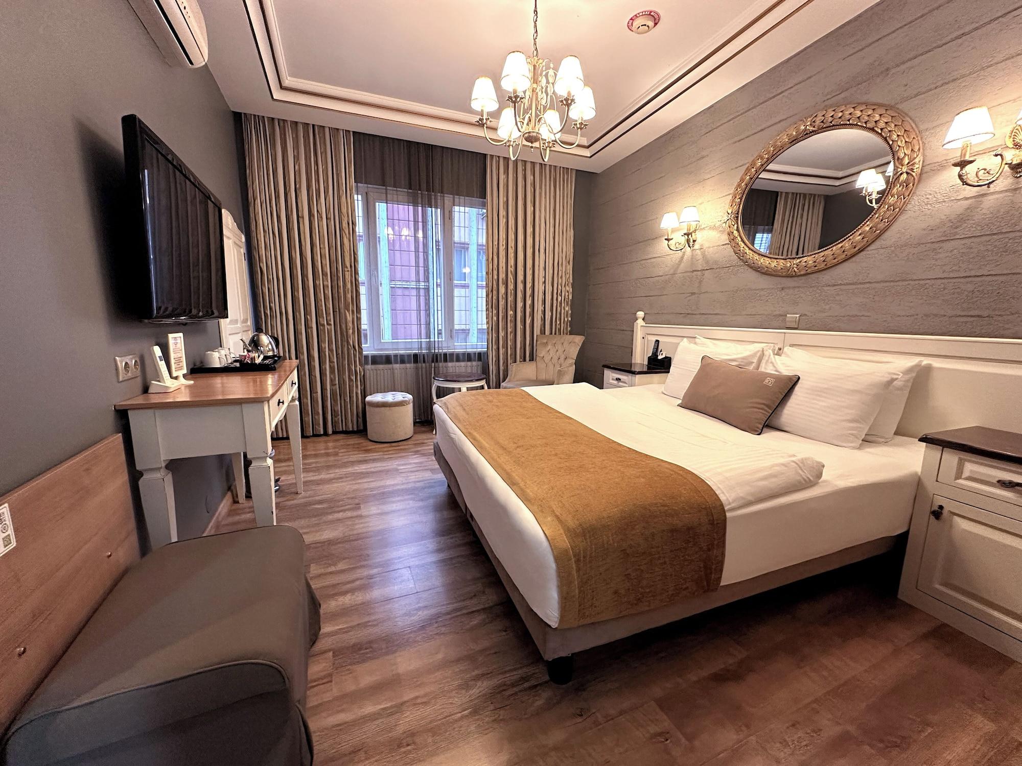 2 Bedrooms, Suite