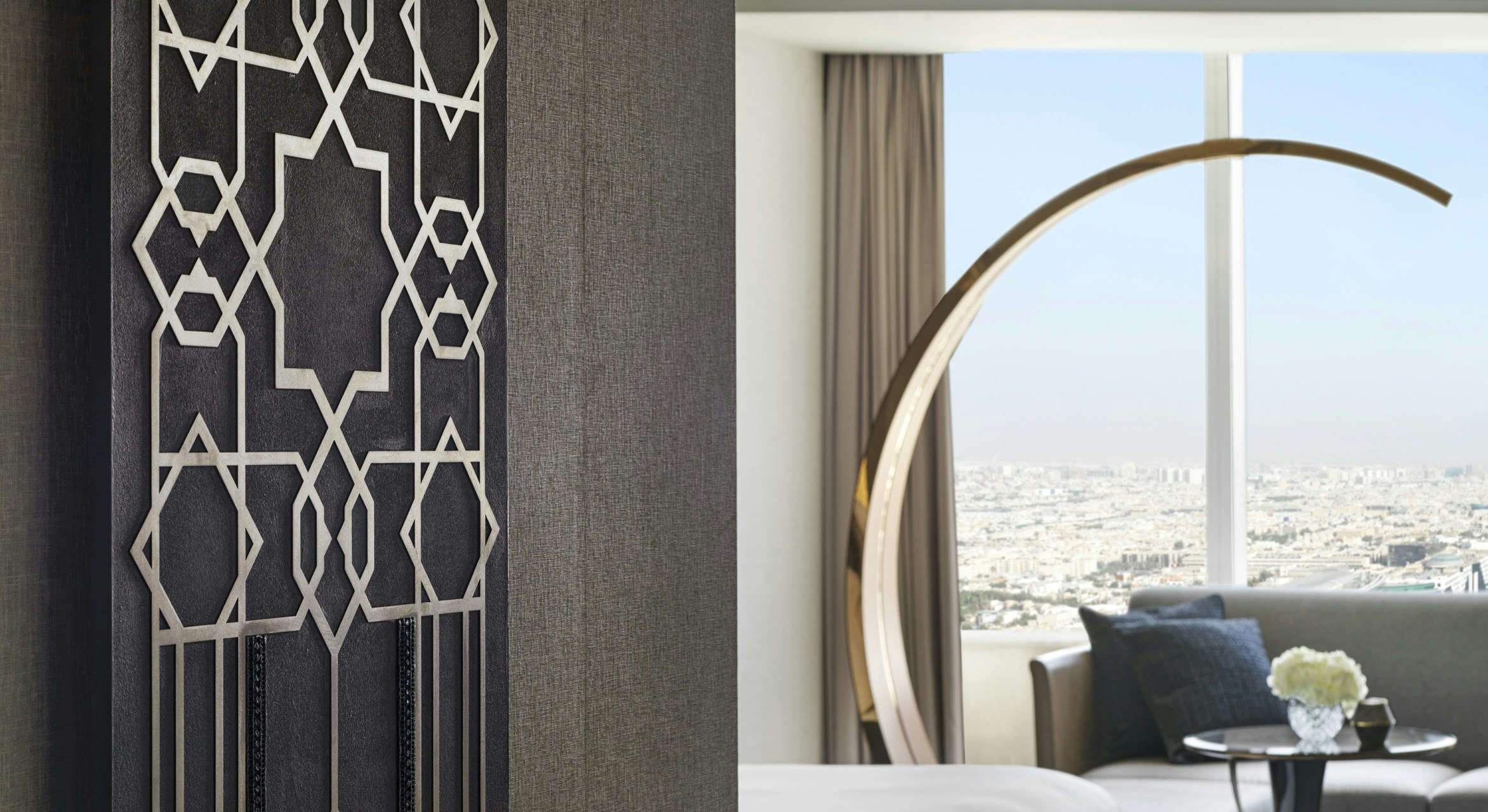 فندق فور سيزونز الرياض في مركز المملكة(Four Seasons Hotel Riyadh at Kingdom Centre) 24/40