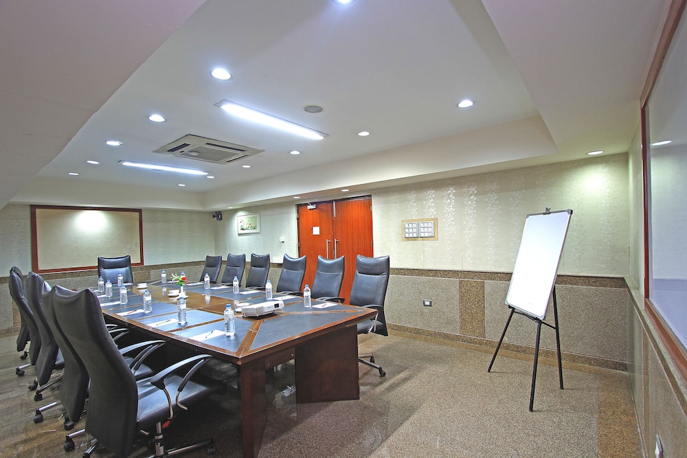 Citadel Sarovar Portico Bengaluru 50/60