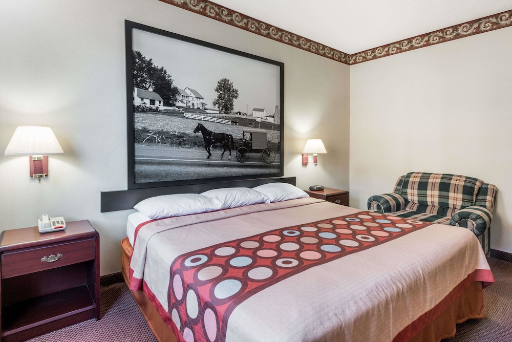Super 8 by Wyndham Harrisburg Hershey North 7/20