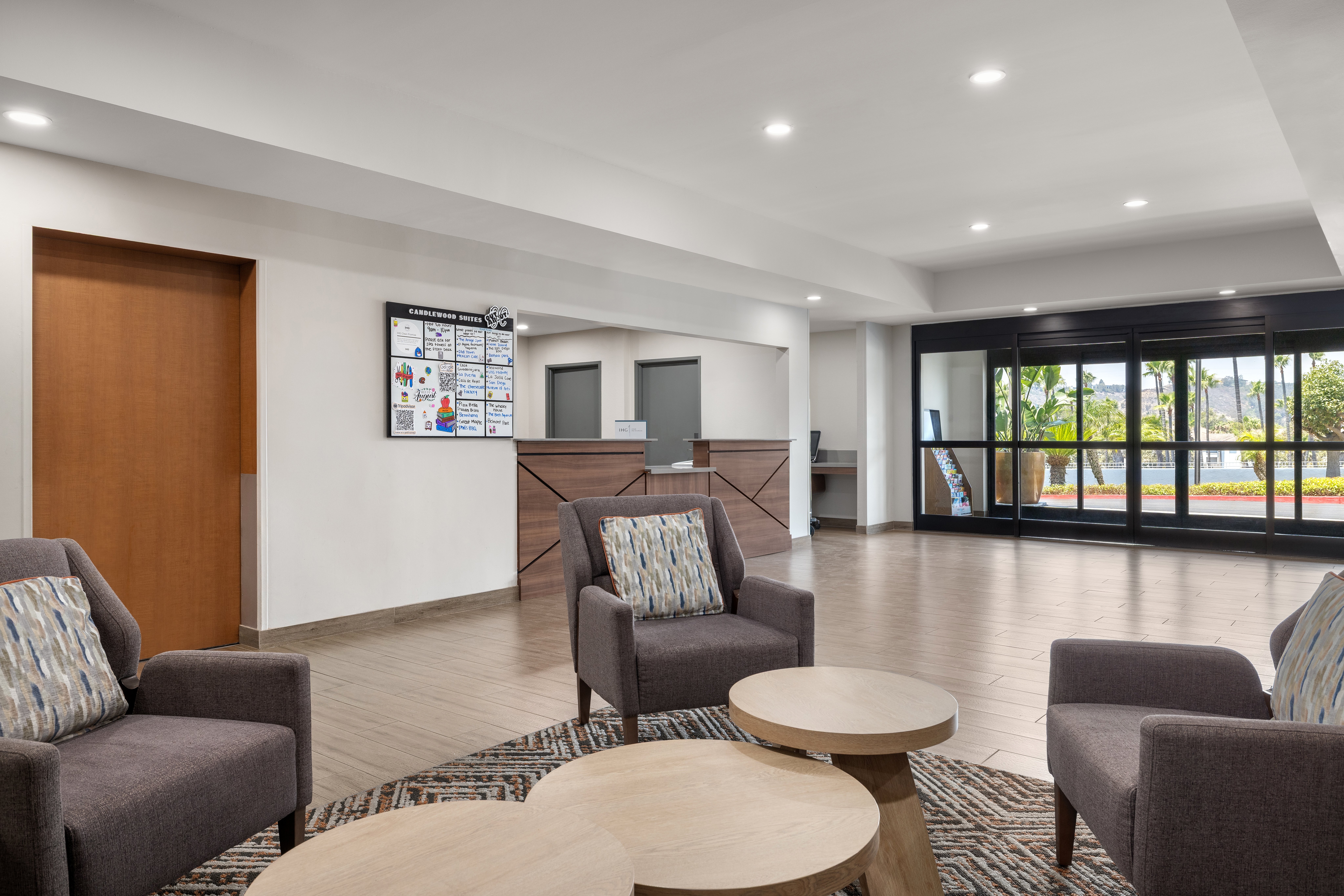Candlewood Suites San Diego 10/20