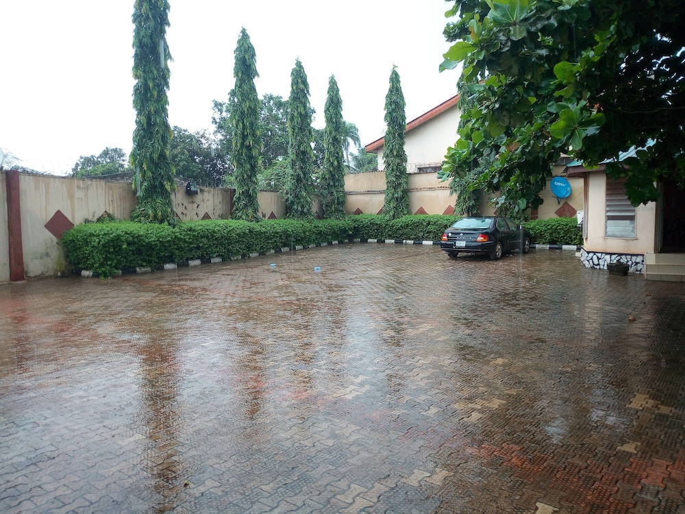 Abeokuta Hill View Hotel 38/50