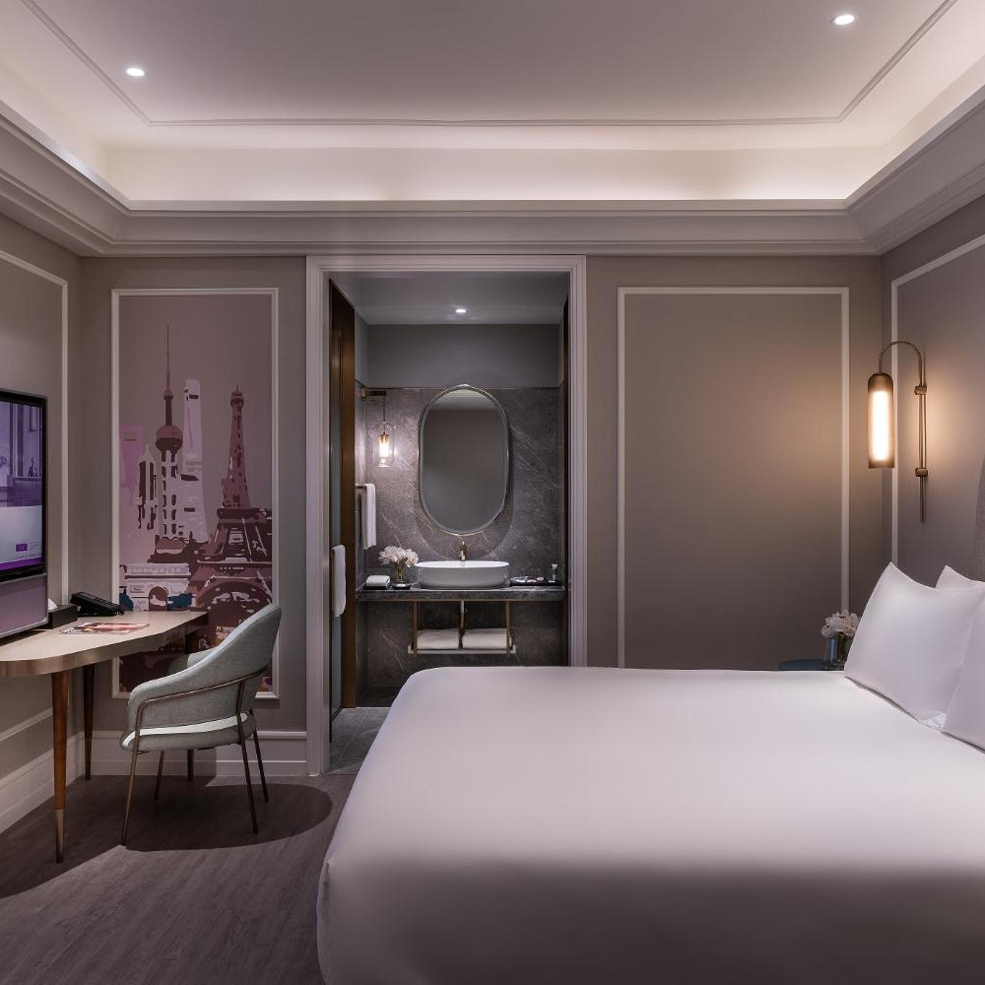 Standard, King Bed, No Window، Mercure Shanghai Yu Garden On The Bund 2/7