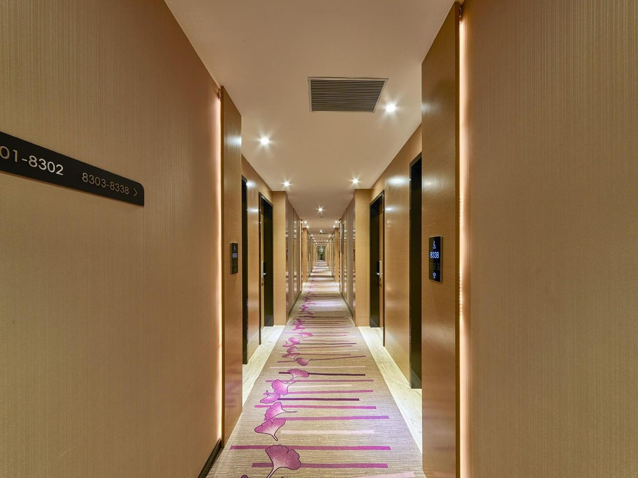 Lavande Hotel Yujiapu Branch Tianjin photo2