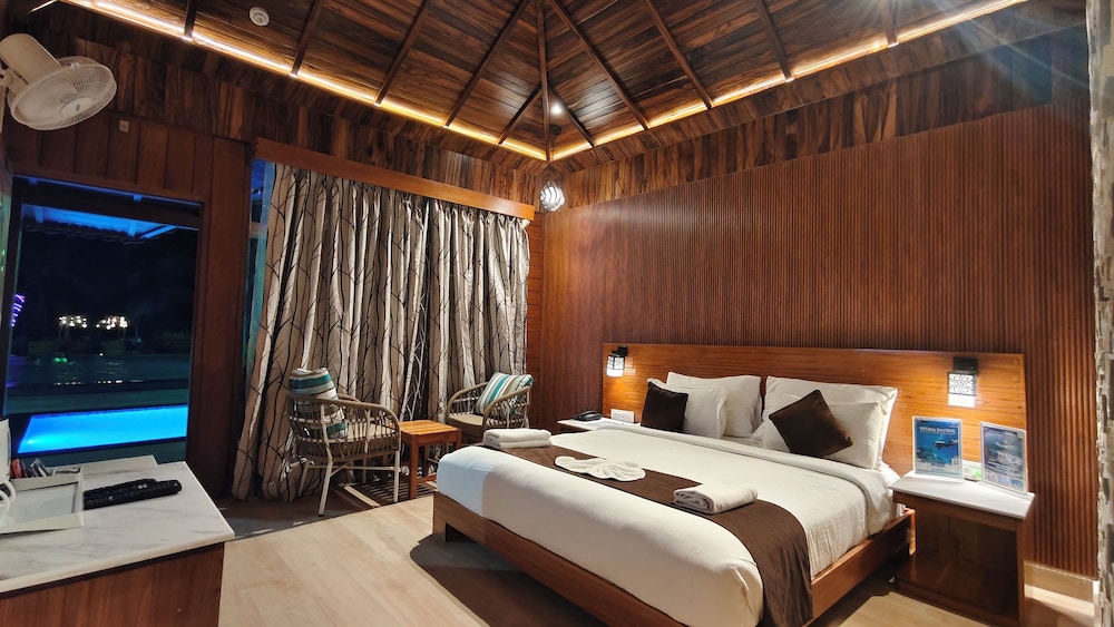 Ocean, Suite, Villa, Queen Bed, Beach Front, Sea View, Private Pool
