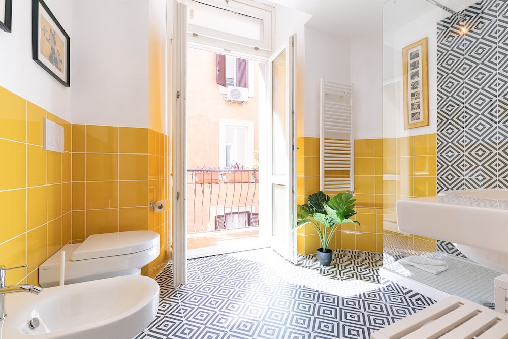 Rome as you feel - Vittorio 22/24