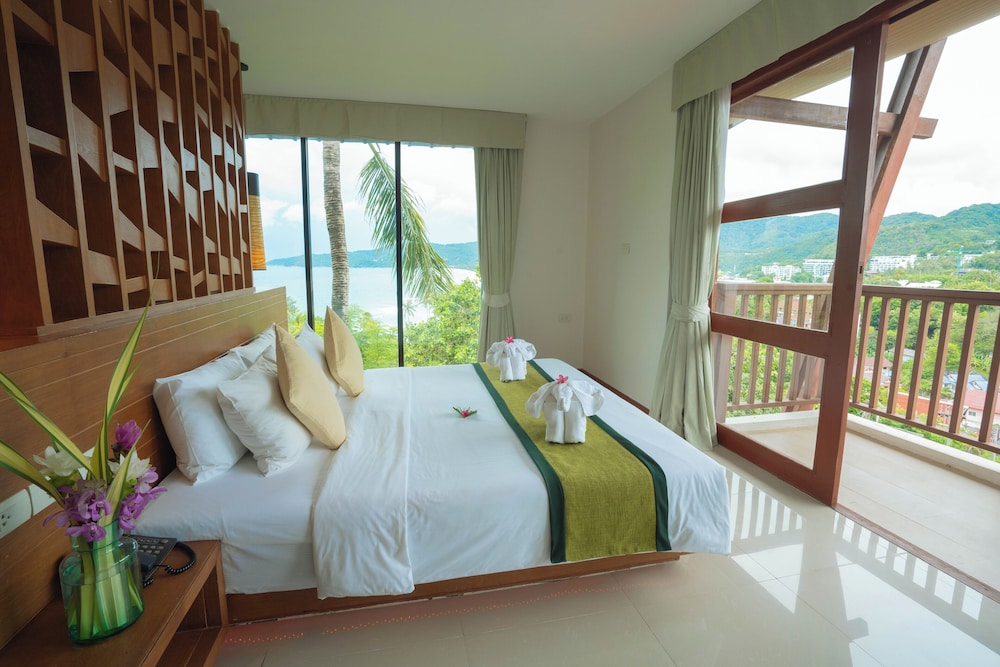 Peach Blossom Resort 18/50
