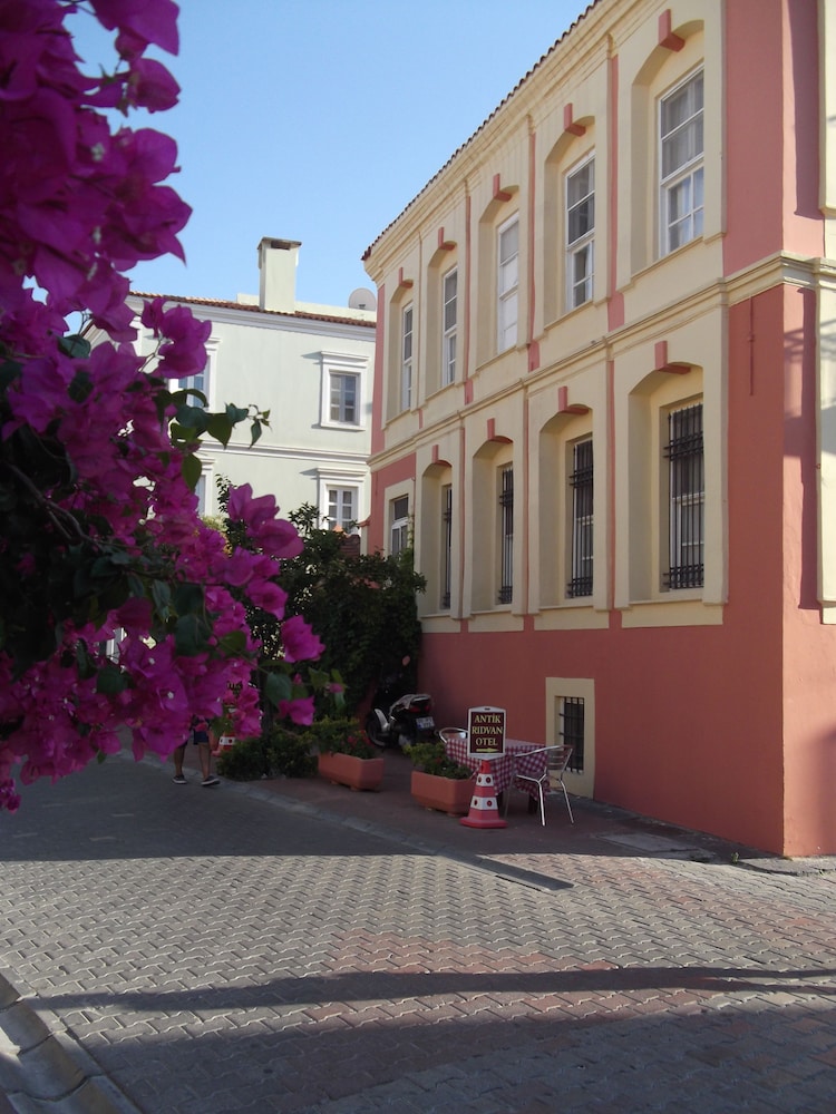 Antik Ridvan Hotel 26/33