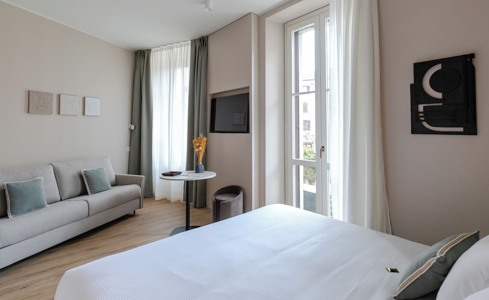 Aiello Hotels - Isola Design District 8/32