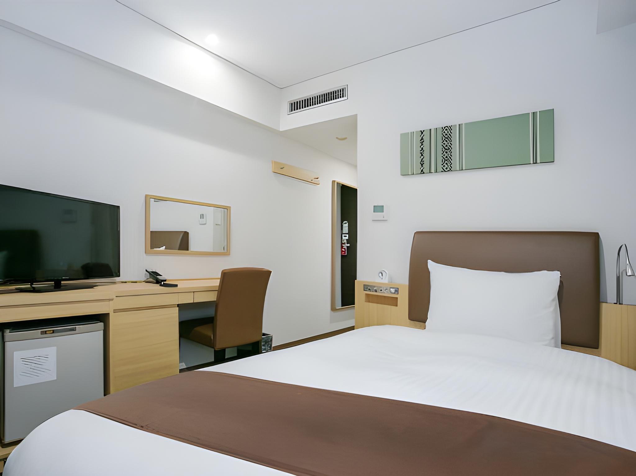 Semi Room, 2 Rooms, Standard, Semi Double Bed